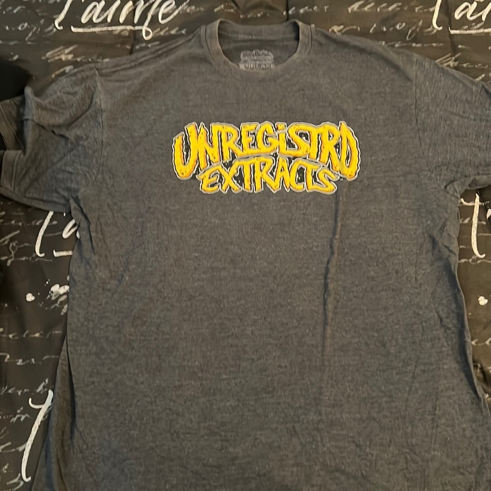 Unregistered extracts shirt